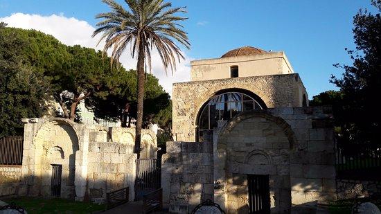 Basílica de San Saturnino